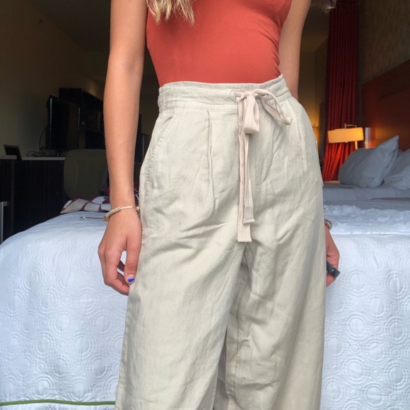 🔴SOLD🔴A New Day Tan Wide Leg Pull-On Pants - Picture 1 of 15